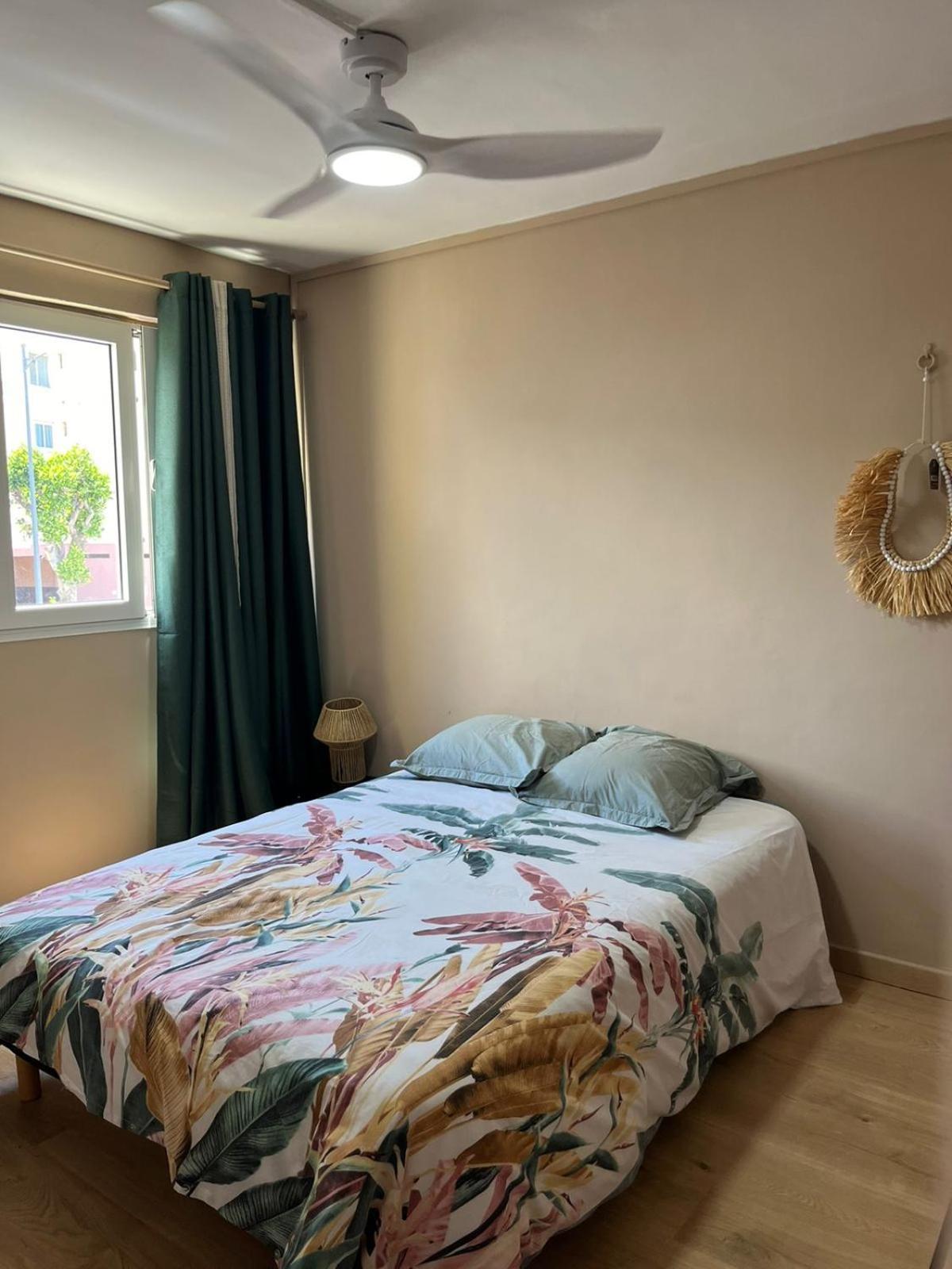 Lana Apartment แซงต์-เดอนี ภายนอก รูปภาพ
