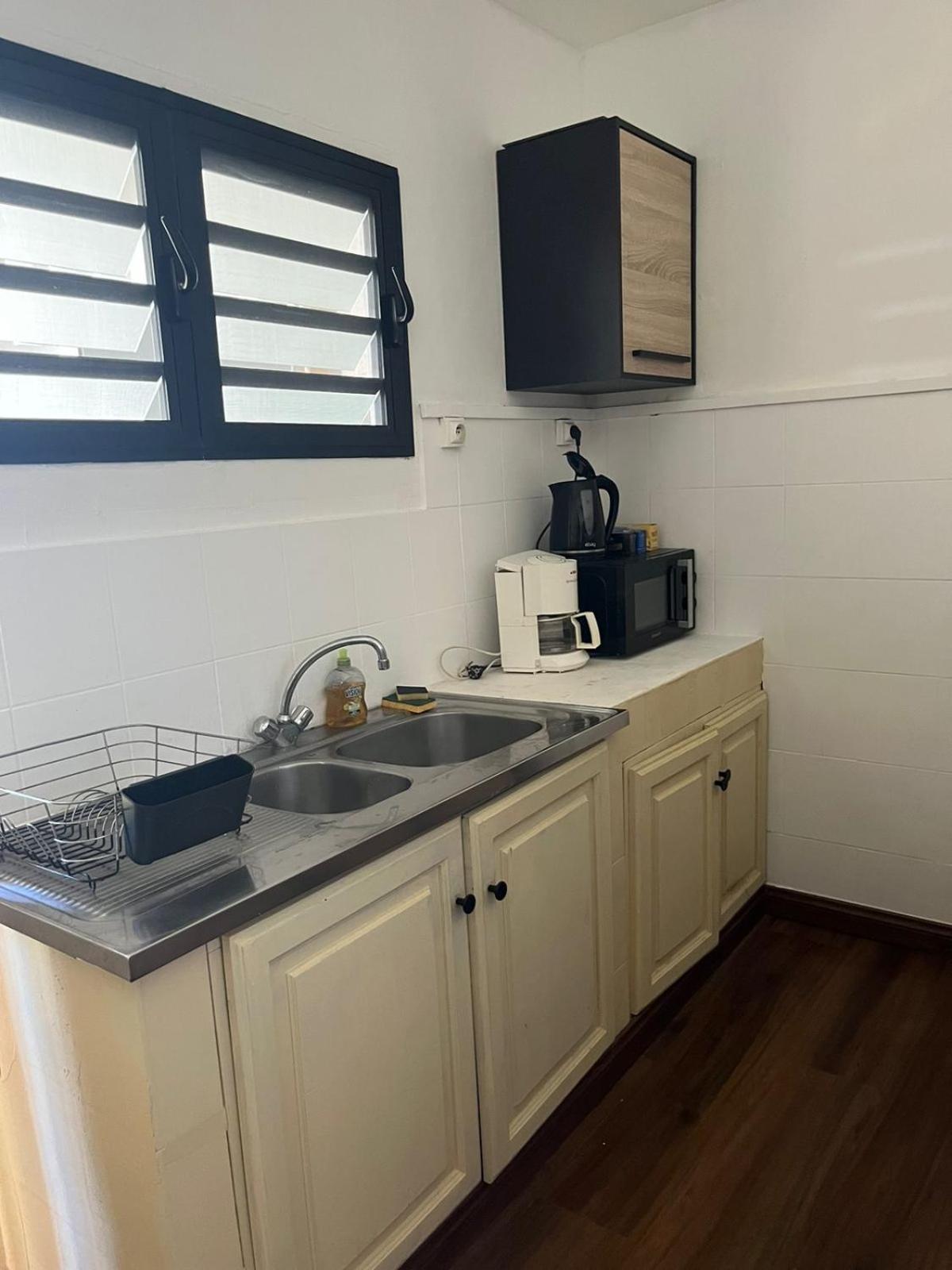 Lana Apartment แซงต์-เดอนี ภายนอก รูปภาพ